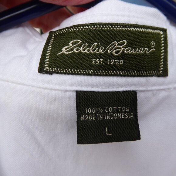 Classic White Cotton Shirt, Size L - Picture 3 of 3